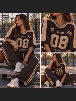 Czekoladowo beżowa bluza w sportowym stylu